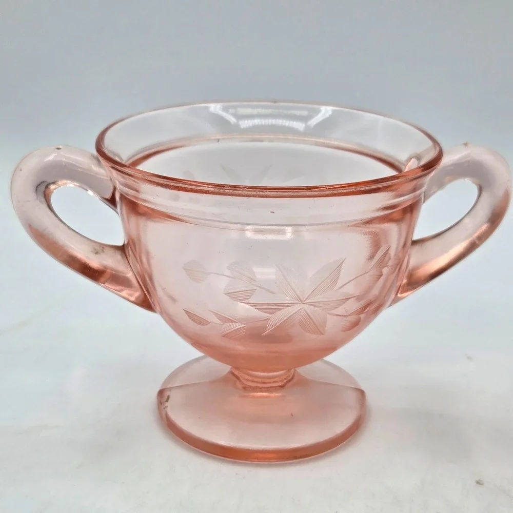 Vintage Pink  Depression Glass Floral Etched  Sugar‎ Bowl and Creamer Set  2pcs